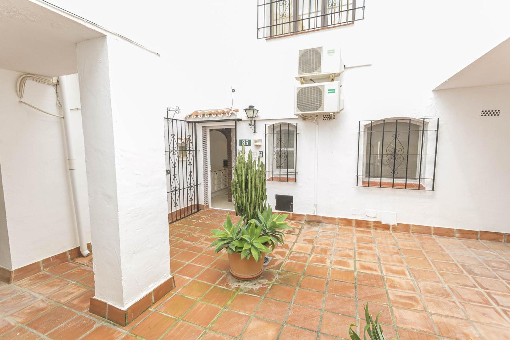 Canovas - Casa Cathari Nerja